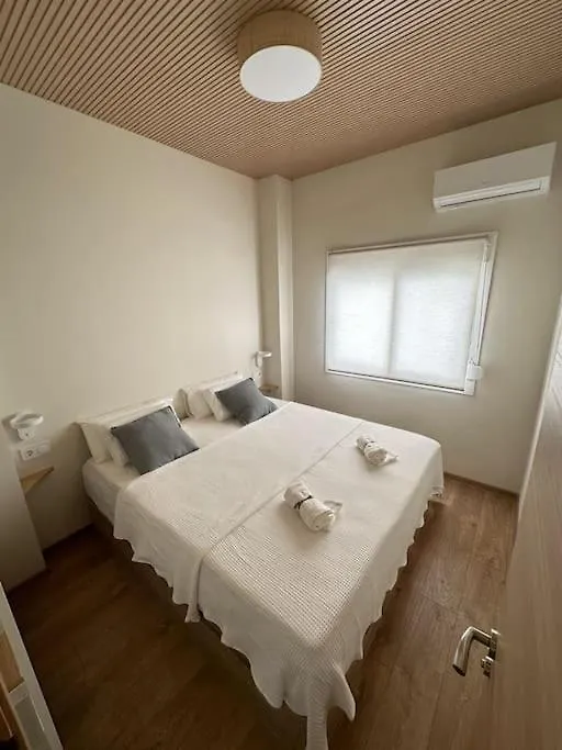 Comfortable Apartment In Center With Private Parking Garage Malaga