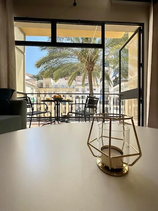 Comfortable Apartment In Center With Private Parking Garage Málaga